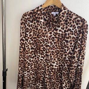 Large fashionnova animal print shirt